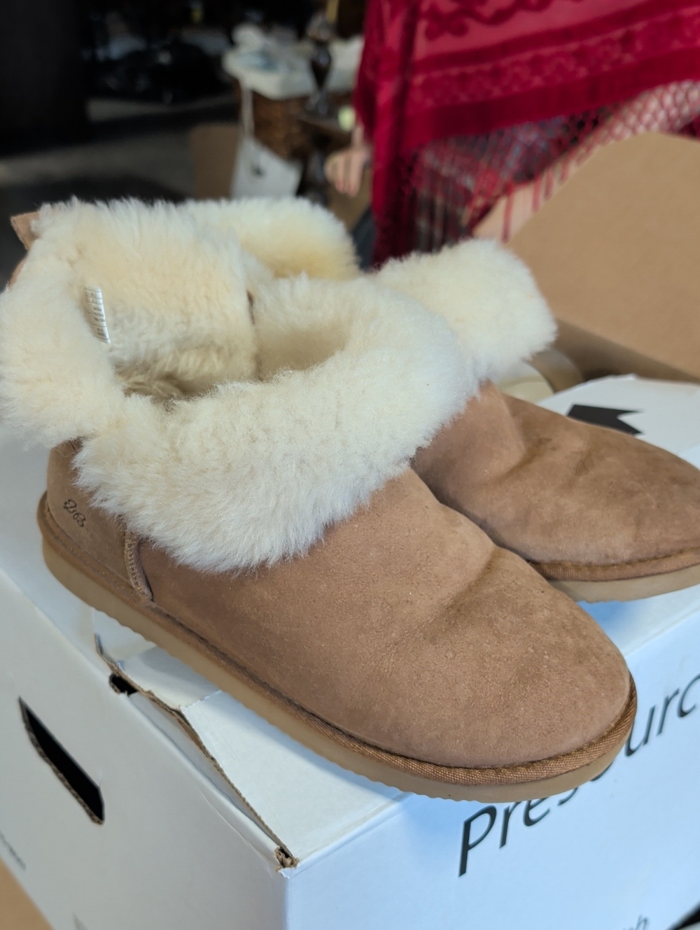 Eddie Bauer Cozy Women’s Lined Slip-On Boots - Chestnut